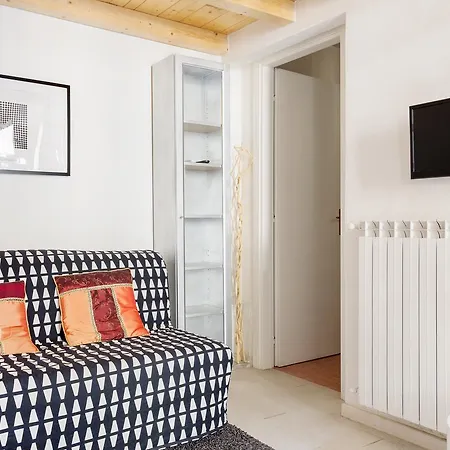 Rentopolis Farini - Isola Apartment
